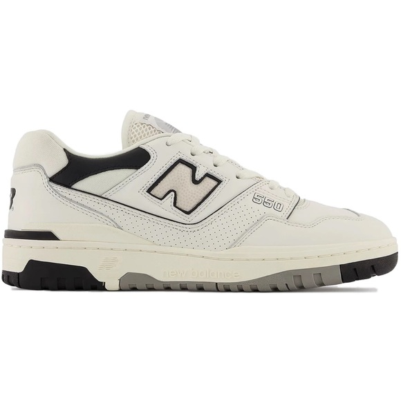 New Balance Shoes - New Balance 550 in Cream/Black
